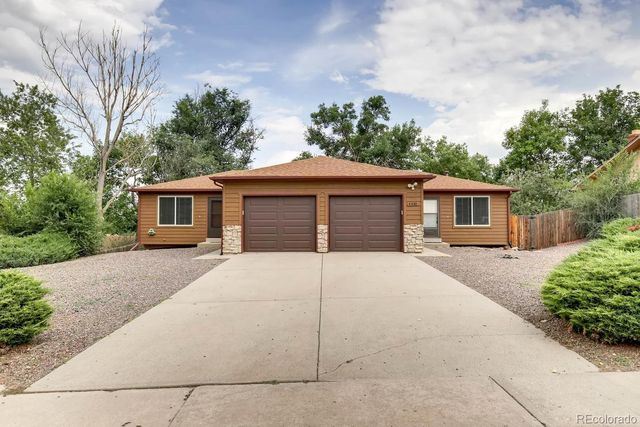 6482 Newcombe Court, Arvada, CO 80004