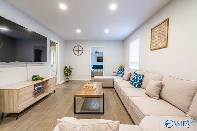 804 Vestavia Place, Huntsville, AL 35802