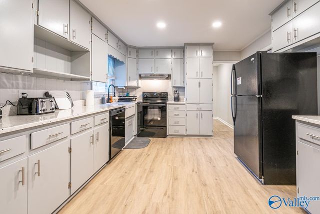 804 Vestavia Place, Huntsville, AL 35802