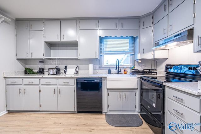 804 Vestavia Place, Huntsville, AL 35802