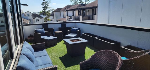 1614 Johanna Drive D, Houston, TX 77055