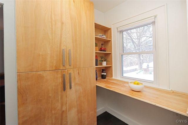 300 Cornwall Drive, Dewitt, NY 13214