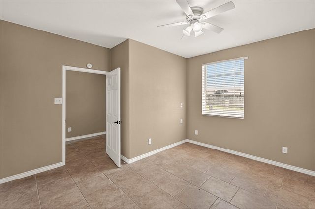 15209 Tesoro Dr, Corpus Christi, TX 78418