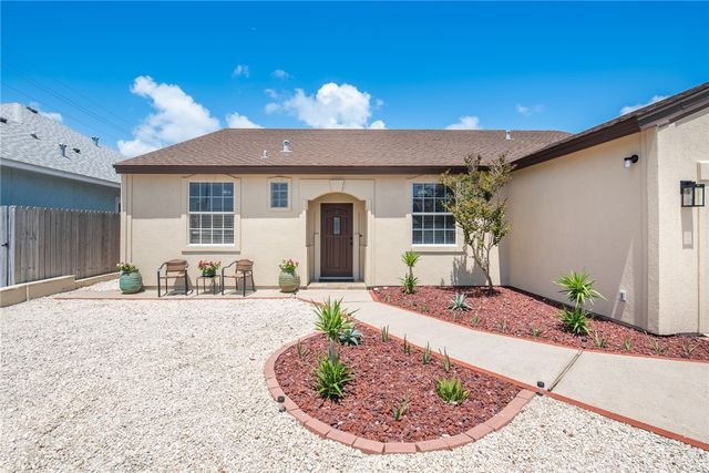 15209 Tesoro Dr, Corpus Christi, TX 78418