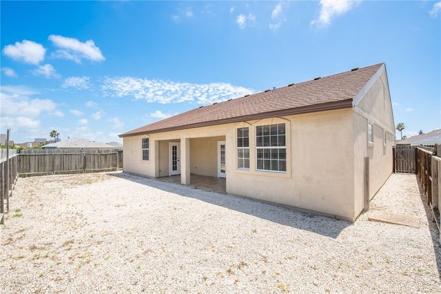 15209 Tesoro Dr, Corpus Christi, TX 78418