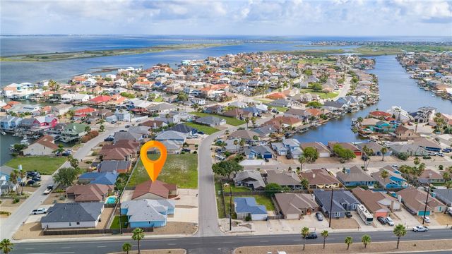 15209 Tesoro Dr, Corpus Christi, TX 78418