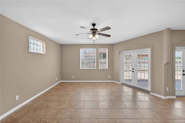 15209 Tesoro Dr, Corpus Christi, TX 78418