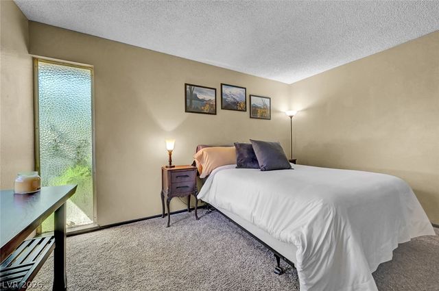 3949 Brighthill Avenue, Las Vegas, NV 89121