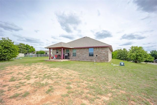 2484 County Road 1328, Blanchard, OK 73010