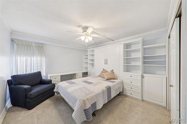 900 S Hanley Road 7D, St Louis, MO 63105