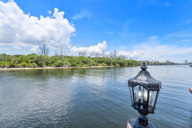 449 NE 19th Avenue, Deerfield Beach, FL 33441