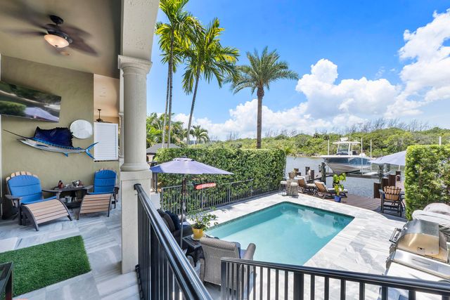 449 NE 19th Avenue, Deerfield Beach, FL 33441
