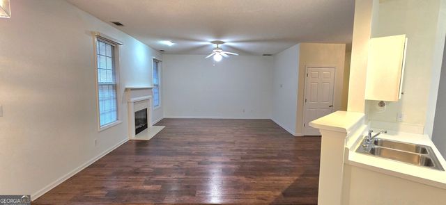 45 Chemin Place, Sharpsburg, GA 30277