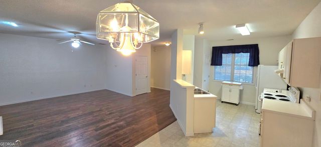 45 Chemin Place, Sharpsburg, GA 30277