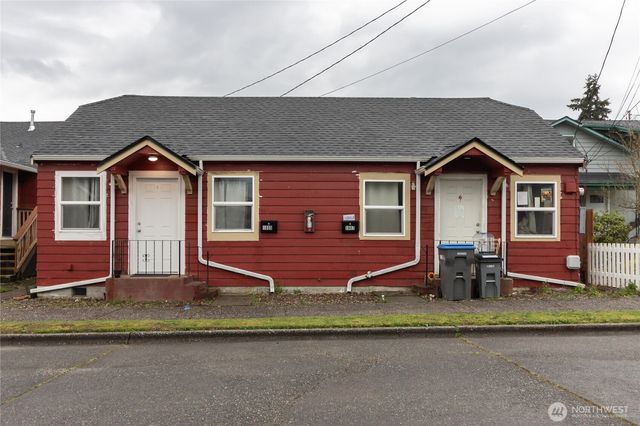 815 Hewitt Avenue, Bremerton, WA 98337