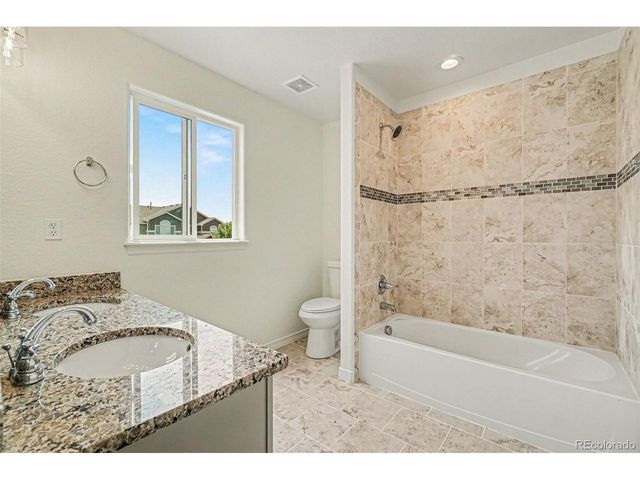 6601 Catalpa Ct, Frederick, CO 80530