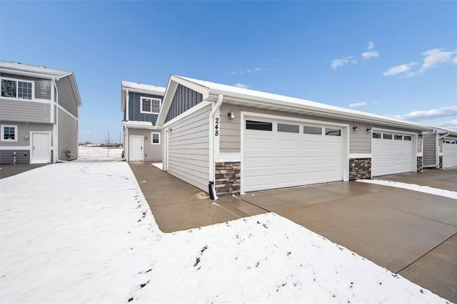 248 NW Common Place, Waukee, IA 50263