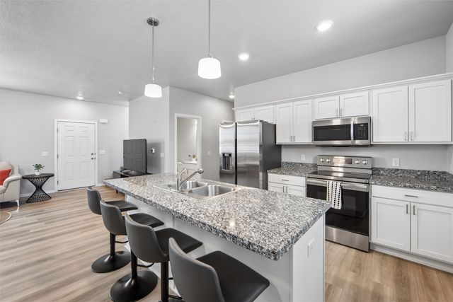 248 NW Common Place, Waukee, IA 50263