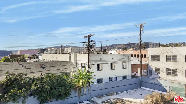 1042 Wilcox Avenue, Los Angeles, CA 90038