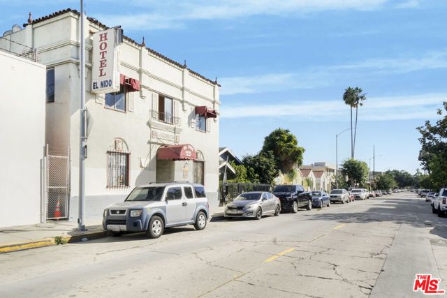 1042 Wilcox Avenue, Los Angeles, CA 90038