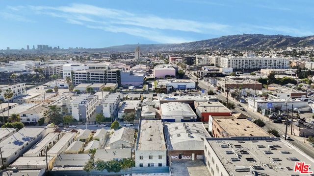 1042 Wilcox Avenue, Los Angeles, CA 90038