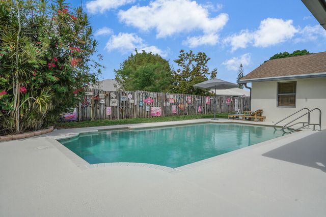 13834 Geranium Place, Wellington, FL 33414