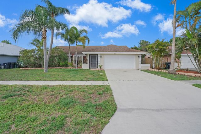 13834 Geranium Place, Wellington, FL 33414