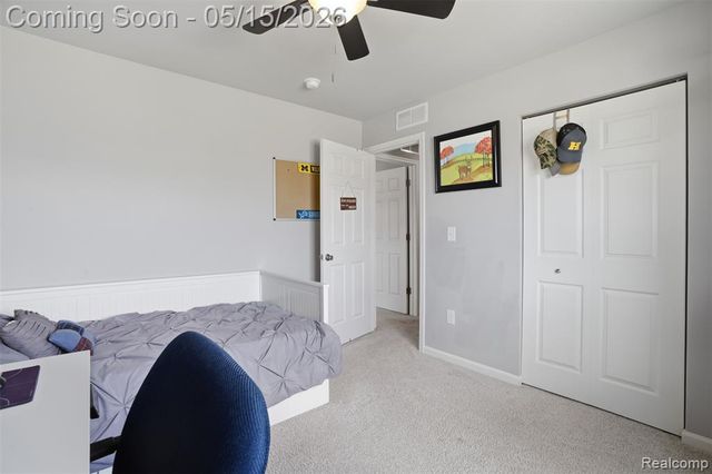 3017 Ivy Wood Circle, Howell, MI 48855