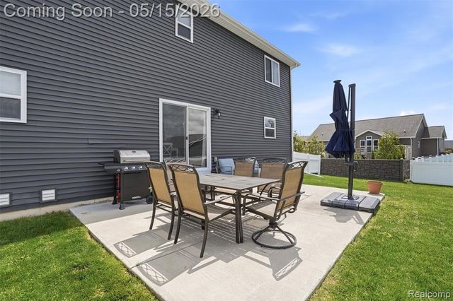 3017 Ivy Wood Circle, Howell, MI 48855