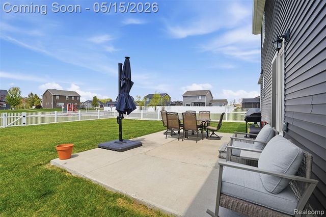 3017 Ivy Wood Circle, Howell, MI 48855