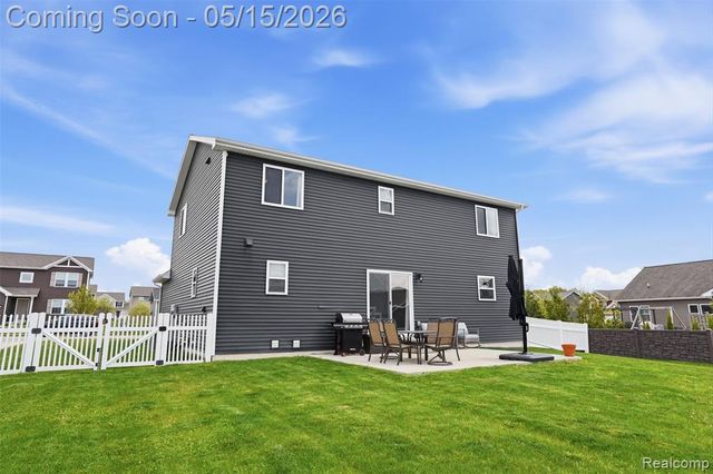 3017 Ivy Wood Circle, Howell, MI 48855