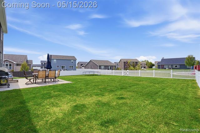 3017 Ivy Wood Circle, Howell, MI 48855
