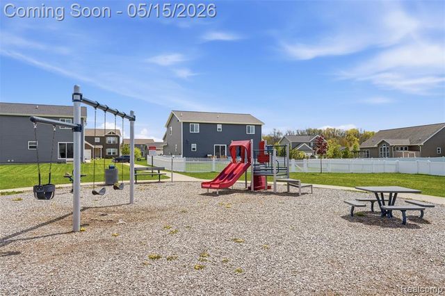 3017 Ivy Wood Circle, Howell, MI 48855