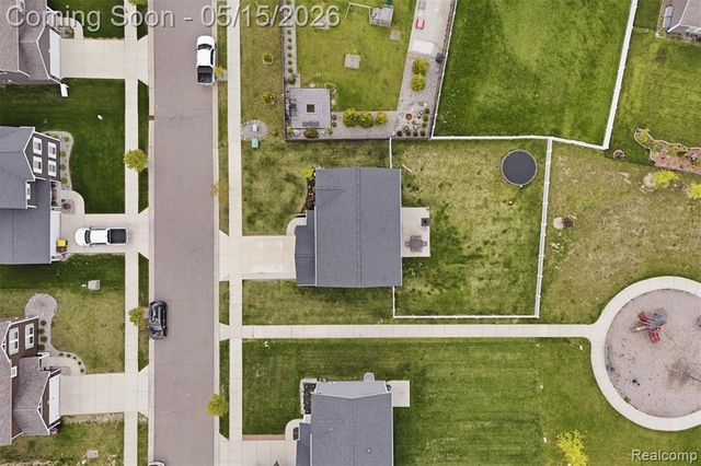 3017 Ivy Wood Circle, Howell, MI 48855