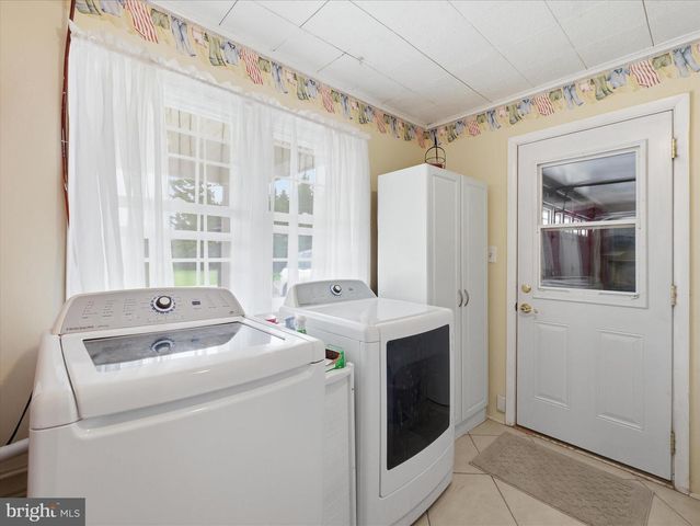 364 BRIAR LN, Chambersburg, PA 17202