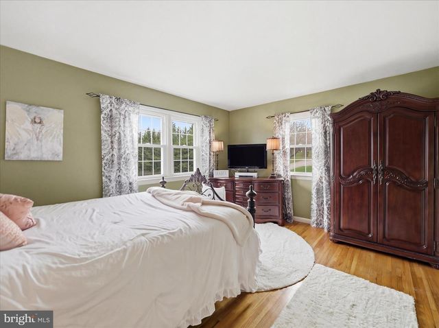 364 BRIAR LN, Chambersburg, PA 17202