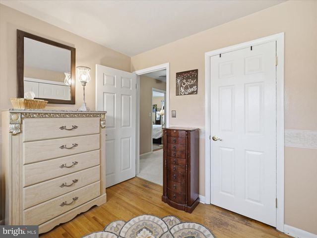 364 BRIAR LN, Chambersburg, PA 17202