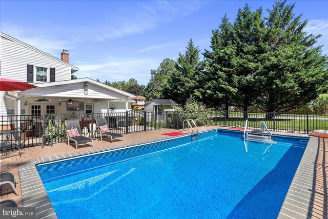 364 BRIAR LN, Chambersburg, PA 17202