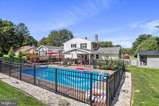 364 BRIAR LN, Chambersburg, PA 17202