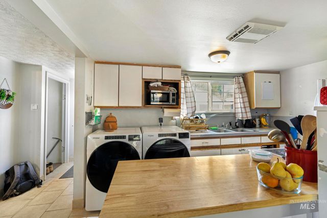 459 Borah Ave, Twin Falls, ID 83301