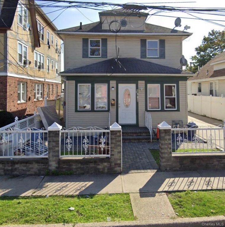 88 Union Place, Hempstead, NY 11550