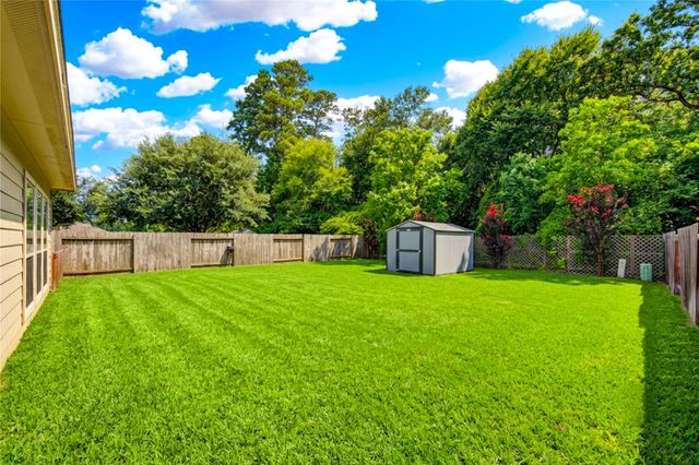 228 Country Crossing Circle, Magnolia, TX 77354