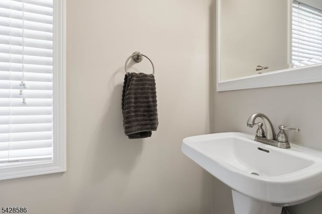 1 Entrance Ave, Morristown Town, NJ 07960