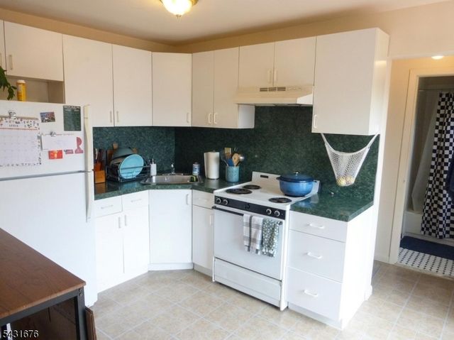 48 Vail Rd, Roxbury Twp., NJ 07850