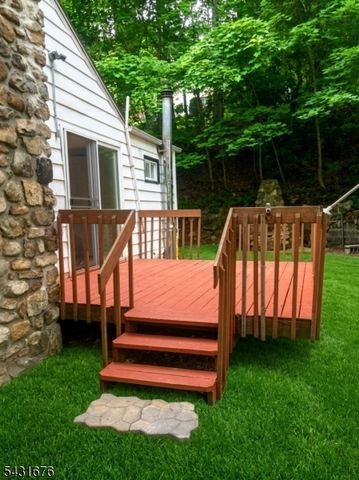 48 Vail Rd, Roxbury Twp., NJ 07850