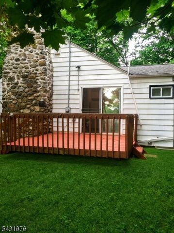 48 Vail Rd, Roxbury Twp., NJ 07850
