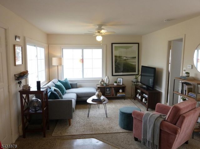48 Vail Rd, Roxbury Twp., NJ 07850