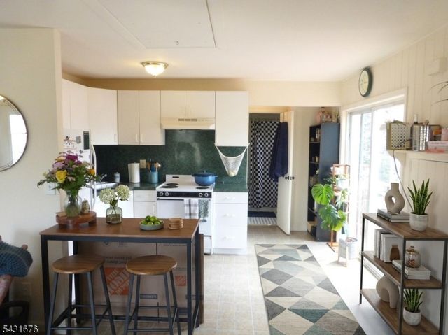48 Vail Rd, Roxbury Twp., NJ 07850
