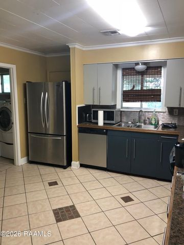 108 Billeaud Lane, Lafayette, LA 70506