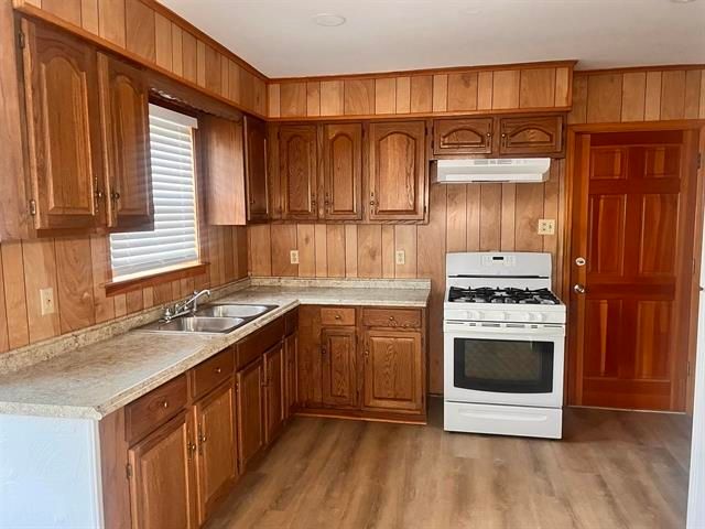 760 E MCKELLAR AVE, Memphis, TN 38106